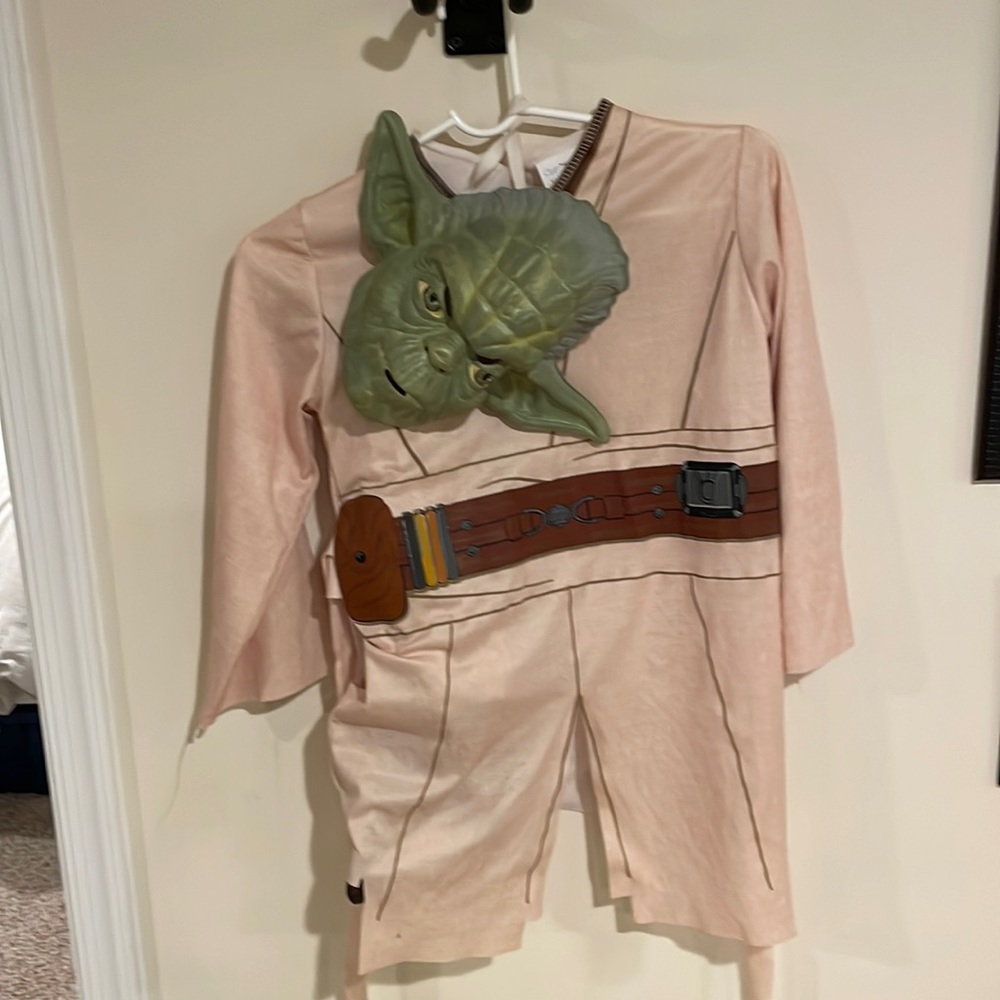 Star Wars Yoda Costume size Medium child
